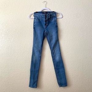 HOLLISTER Women’s High Rise Super Skinny Jeans